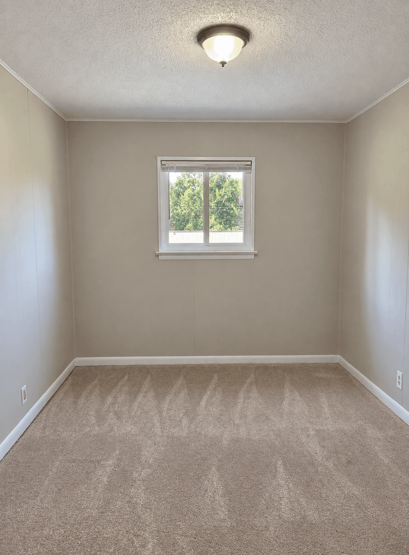 568 Julian Road 7 of 9