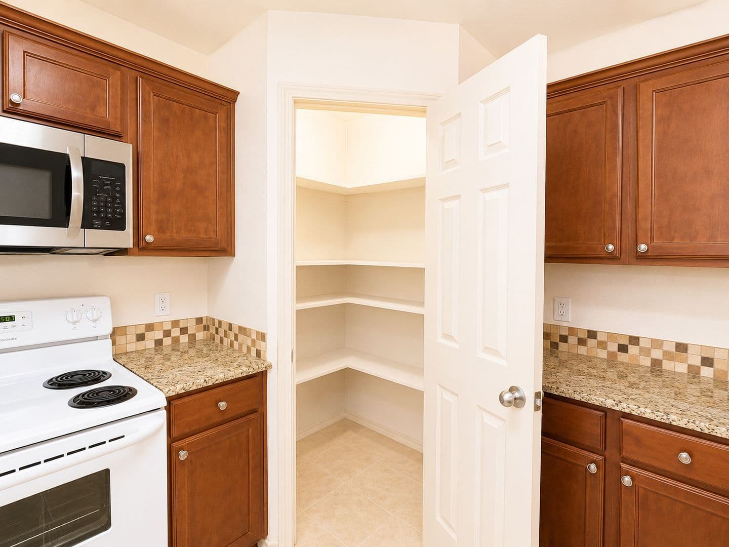 907 Parkplace Ridge 8 of 20