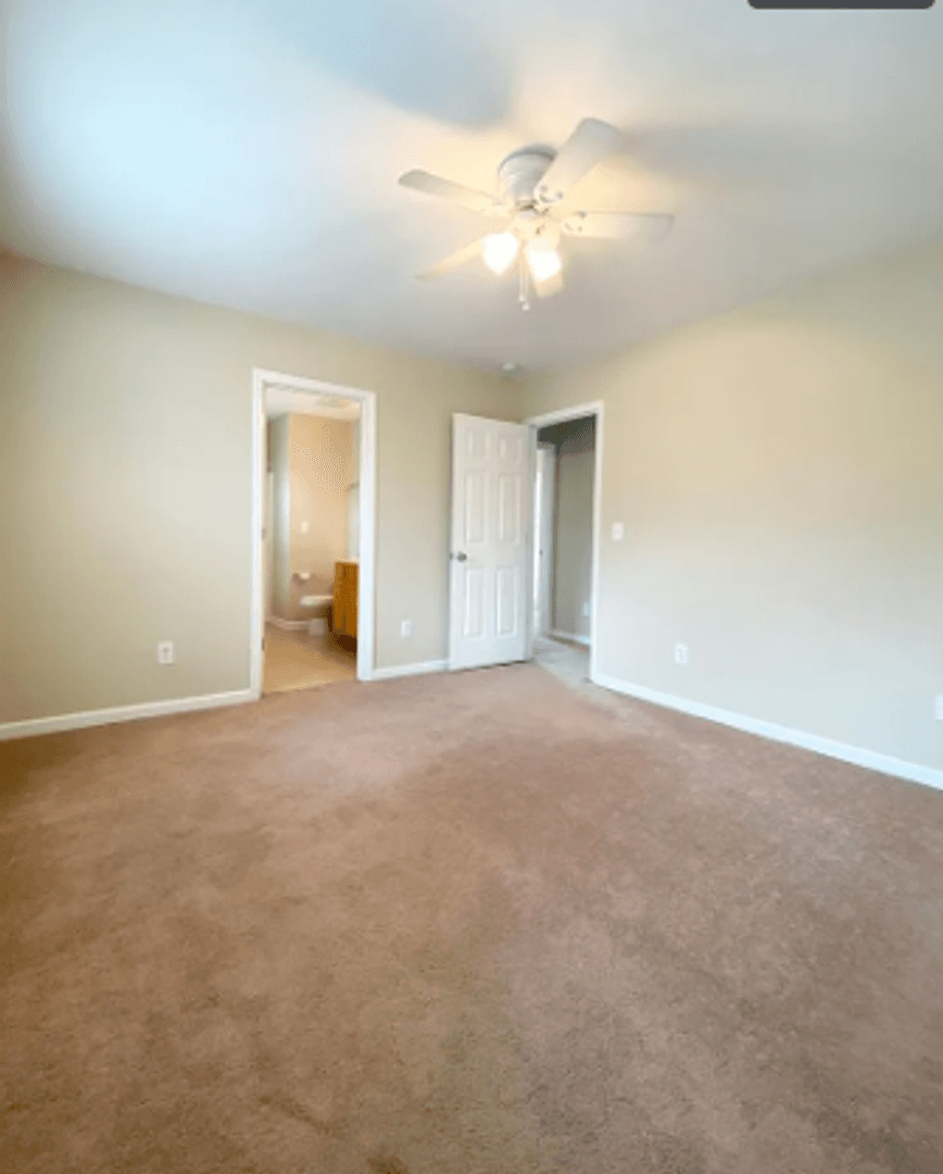 537 S Bull St 10 of 15