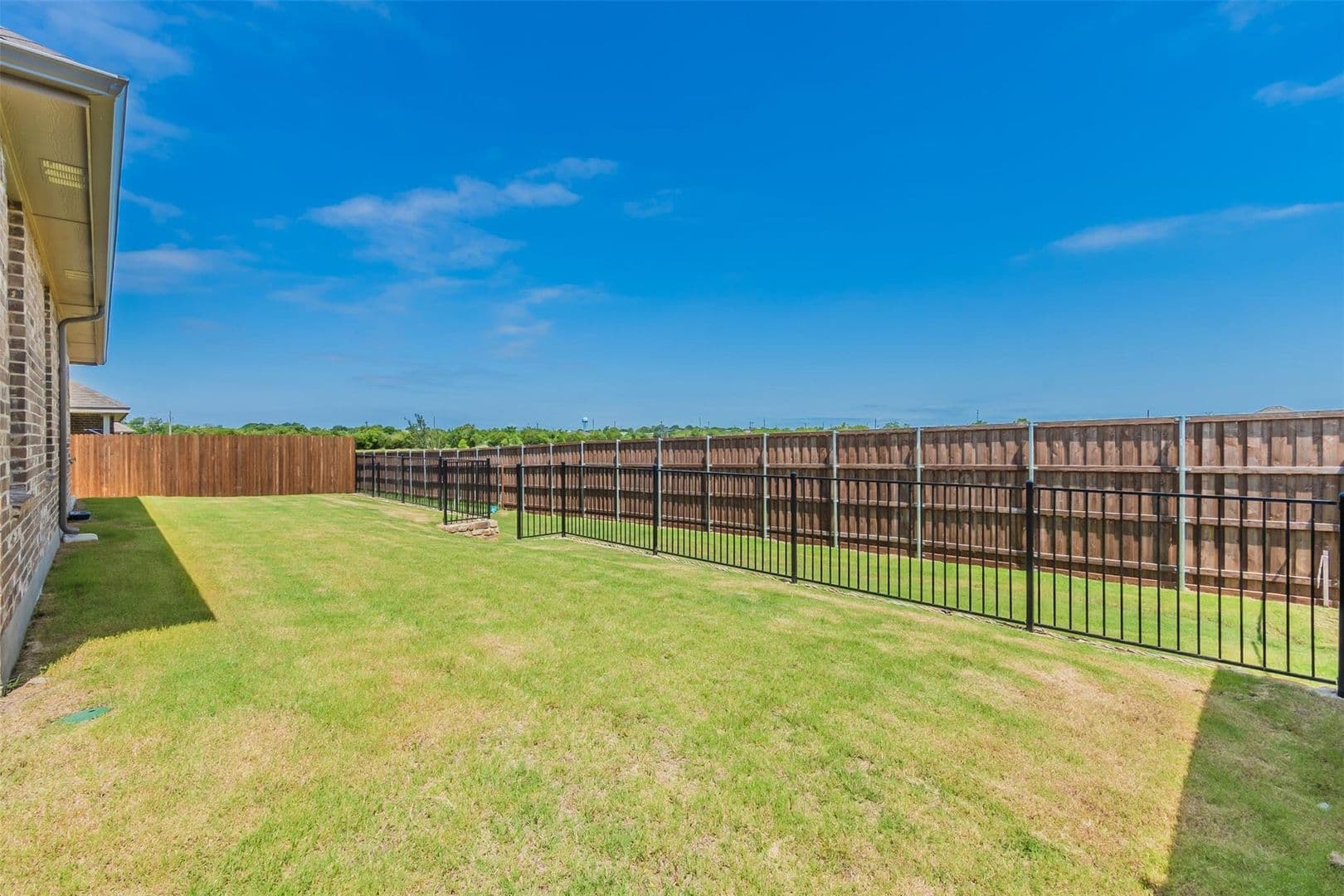 1343 Fox Hollow Road 39 of 40