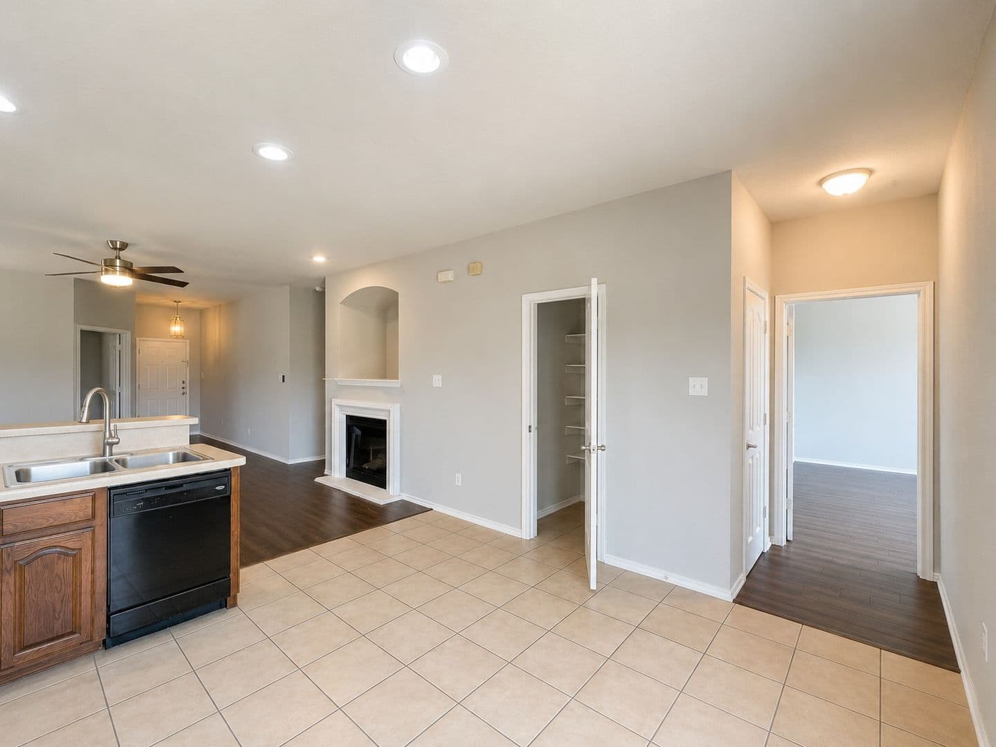 10973 Hawks Landing Road 19 of 22