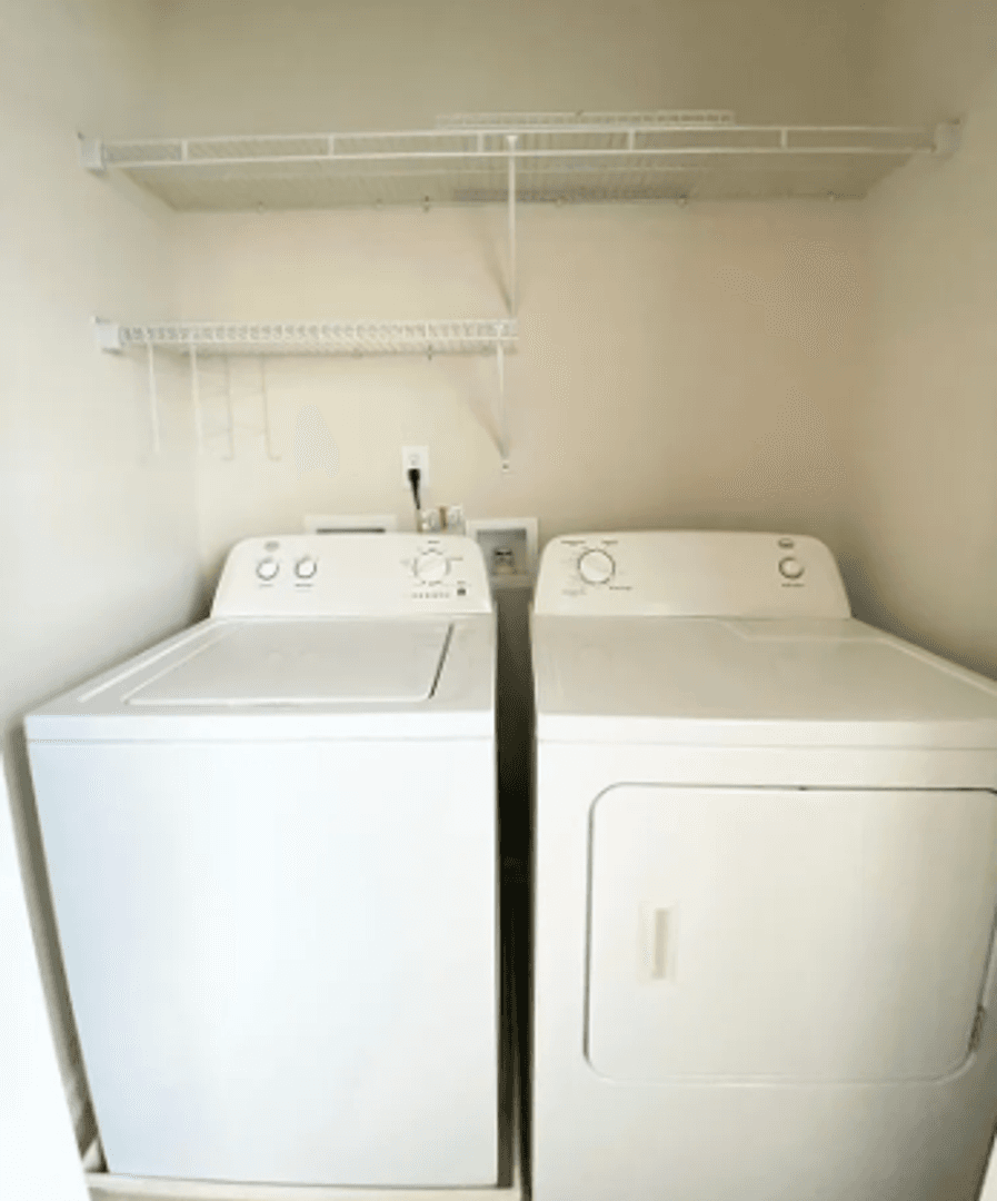 537 S Bull St 6 of 15