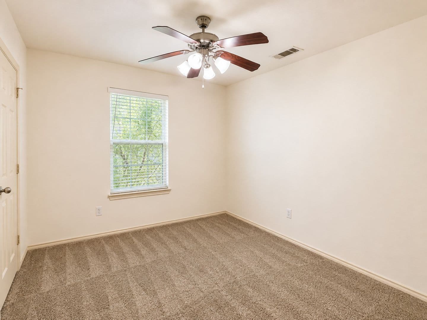 907 Parkplace Ridge 10 of 20