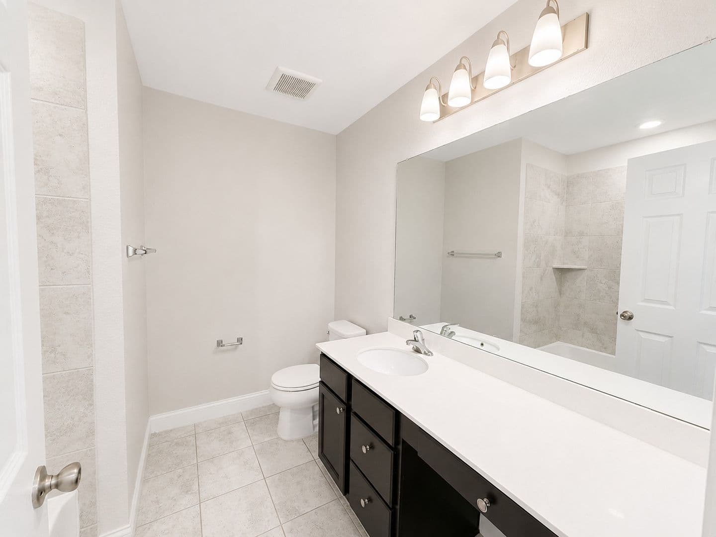 2605 Wesley Avenue 19 of 24