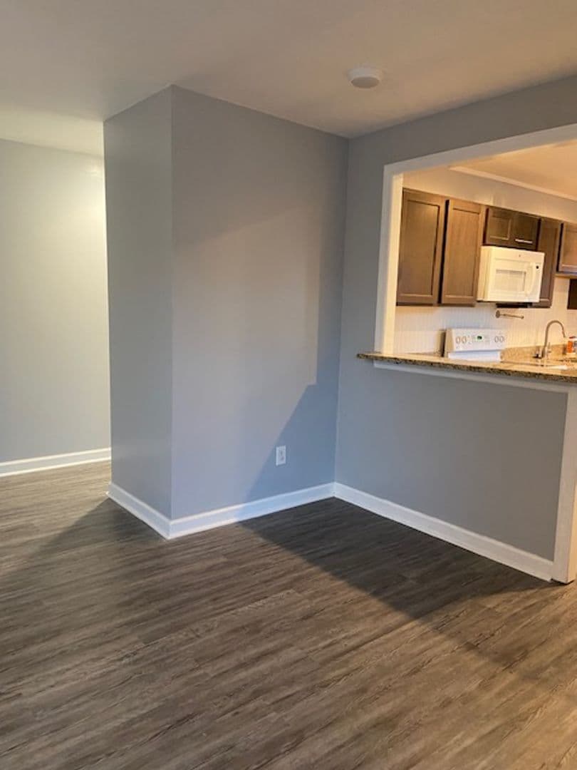 M212 - Lane Street 510 6 of 10