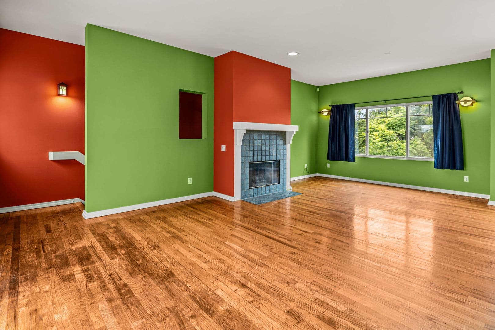 1352 24th Street 4 of 26