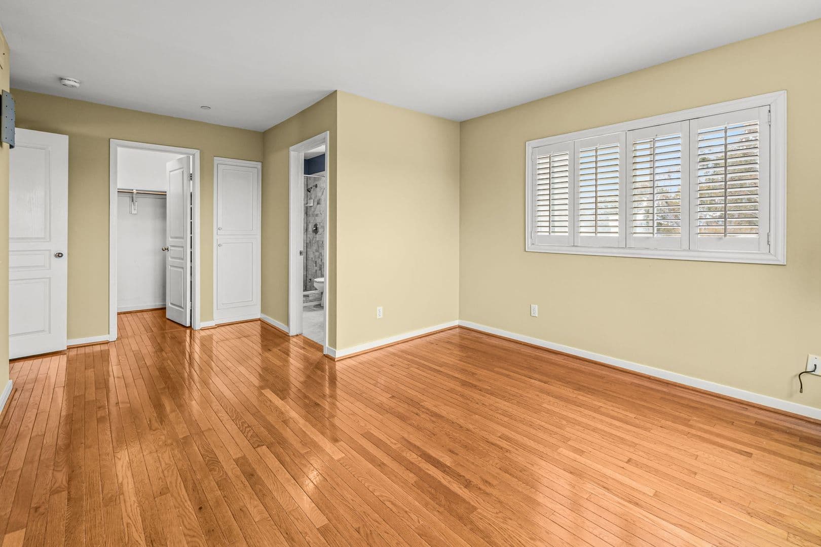 1352 24th Street 12 of 26