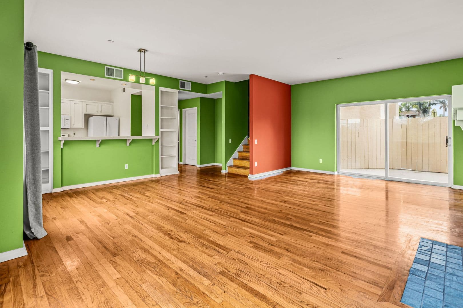 1352 24th Street 8 of 26