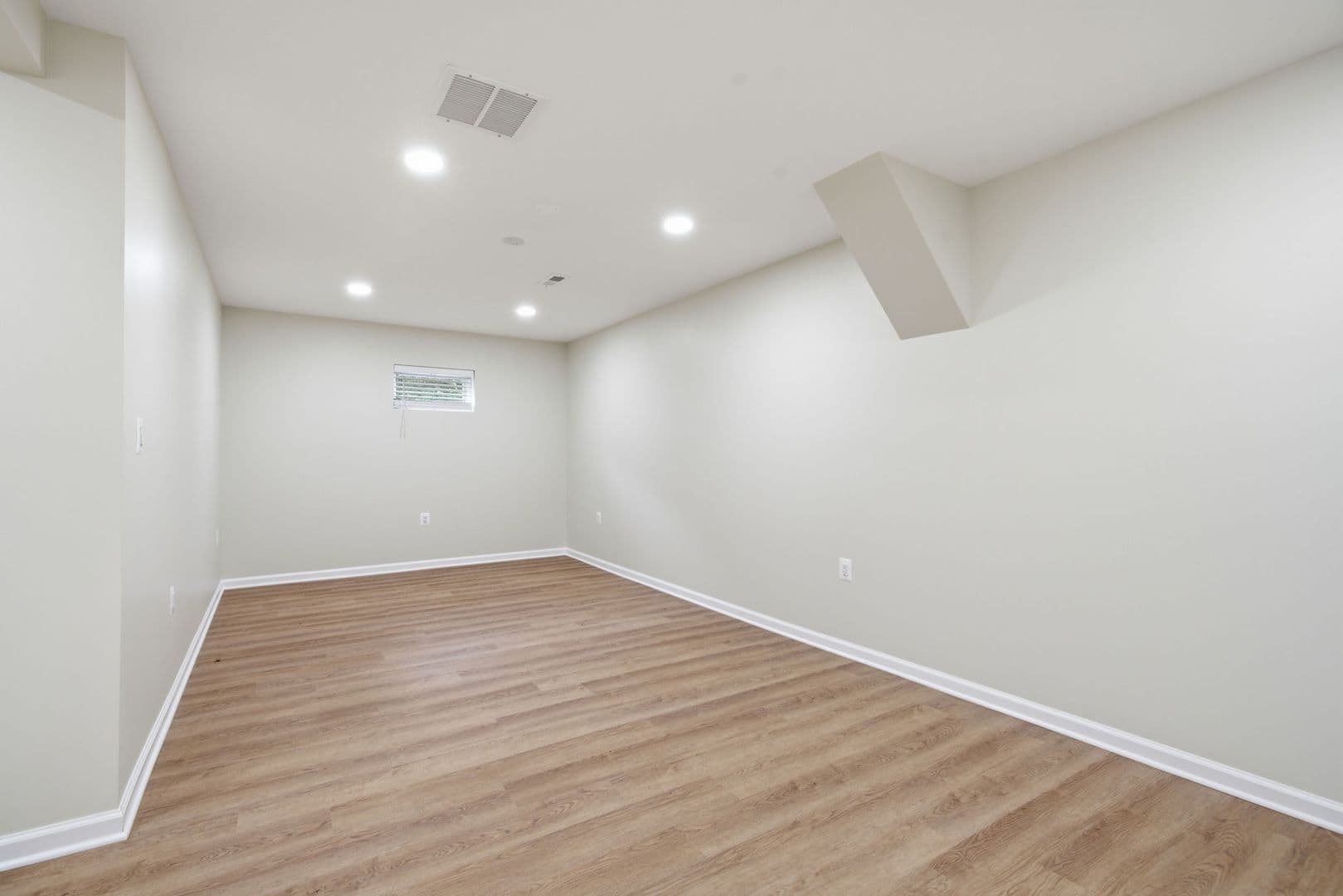 18 Grandin Cir 27 of 37