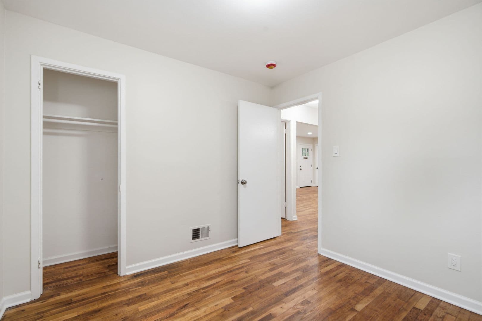 18 Grandin Cir 17 of 37