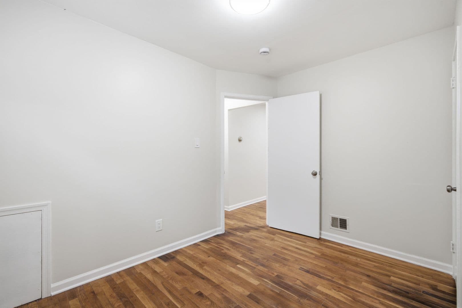 18 Grandin Cir 16 of 37