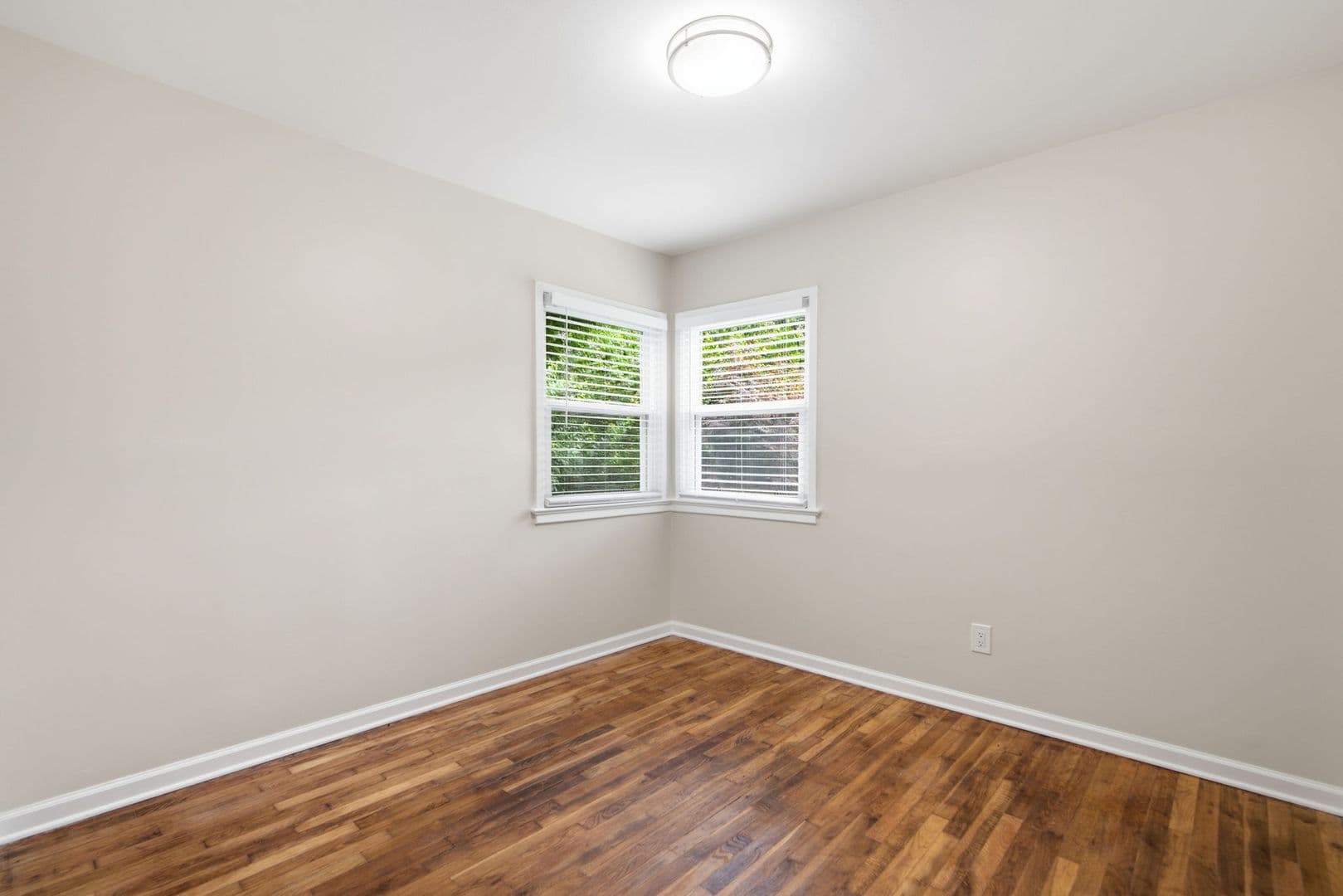 18 Grandin Cir 21 of 37