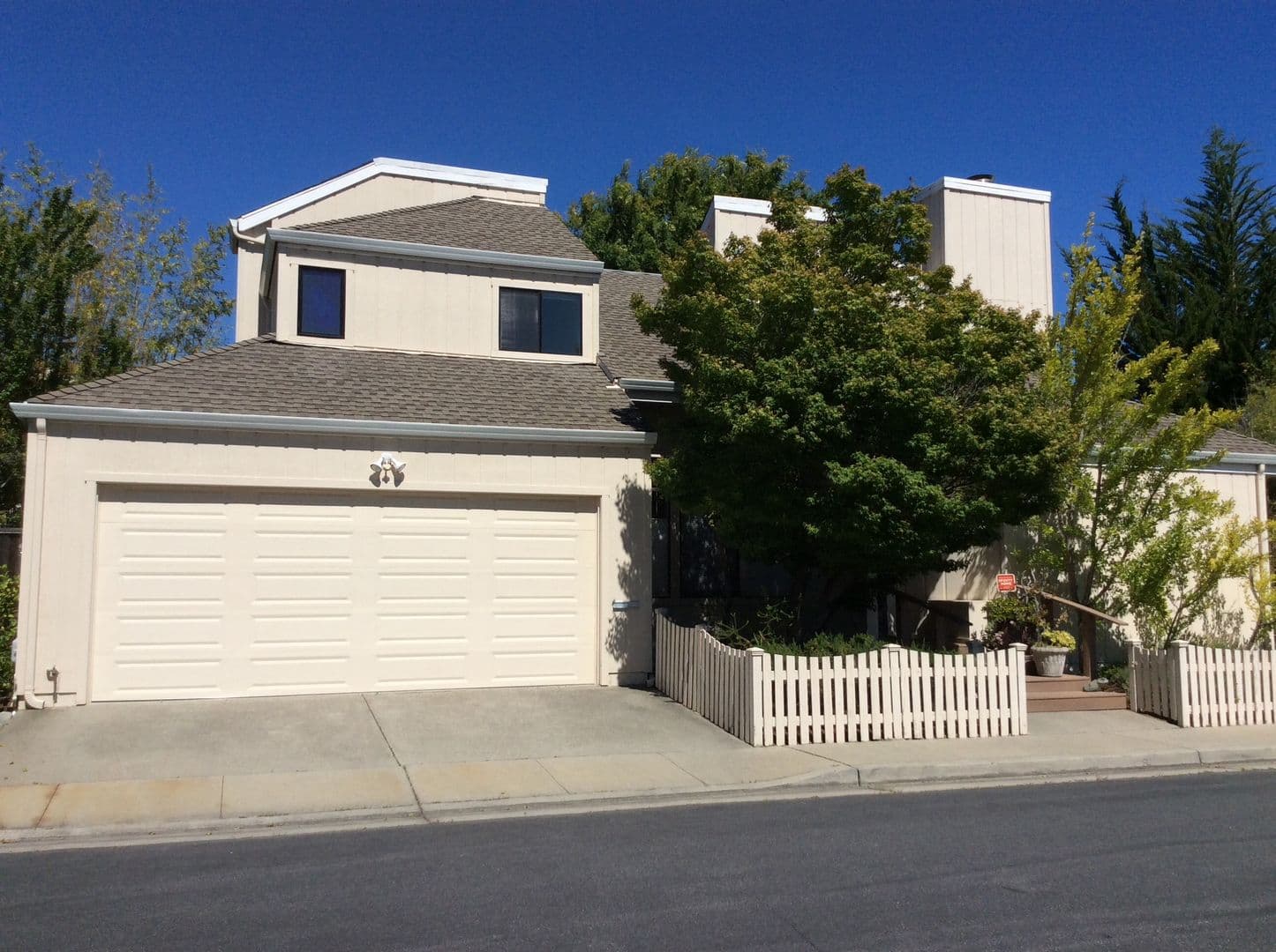 1 Berkeley Ct 1 of 19