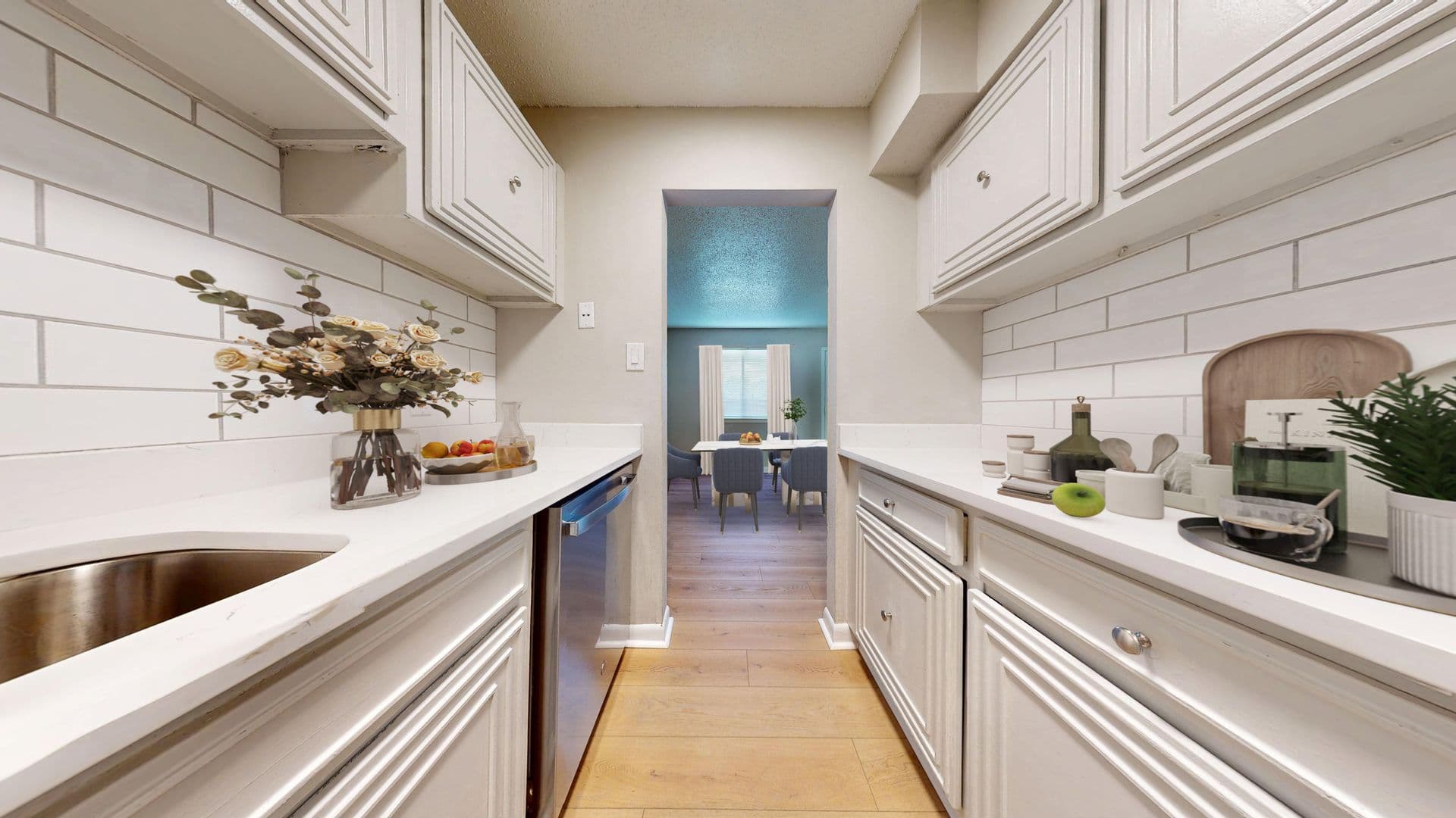 Gulf View Apartments 2 of 9