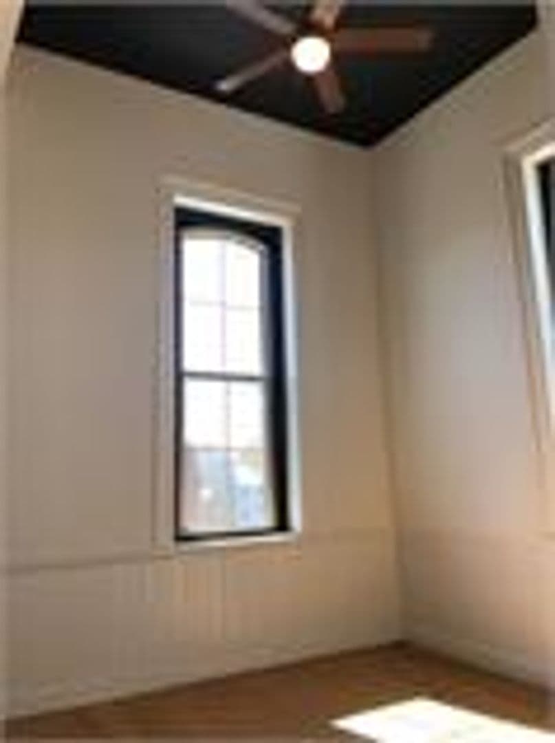 The Schoolhouse 6 of 19