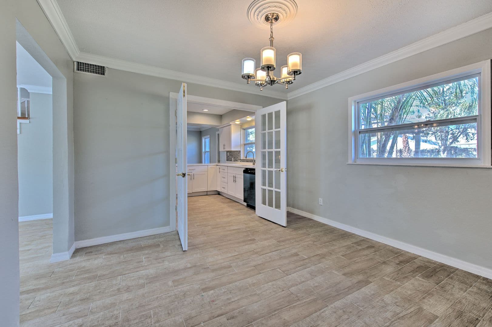 4711 w san rafael 24 of 47
