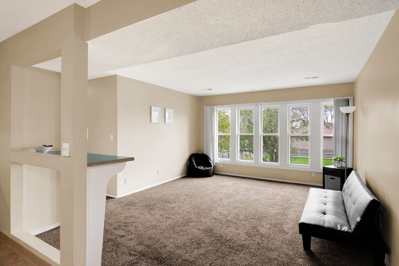 Alpine Apartments 7 of 22