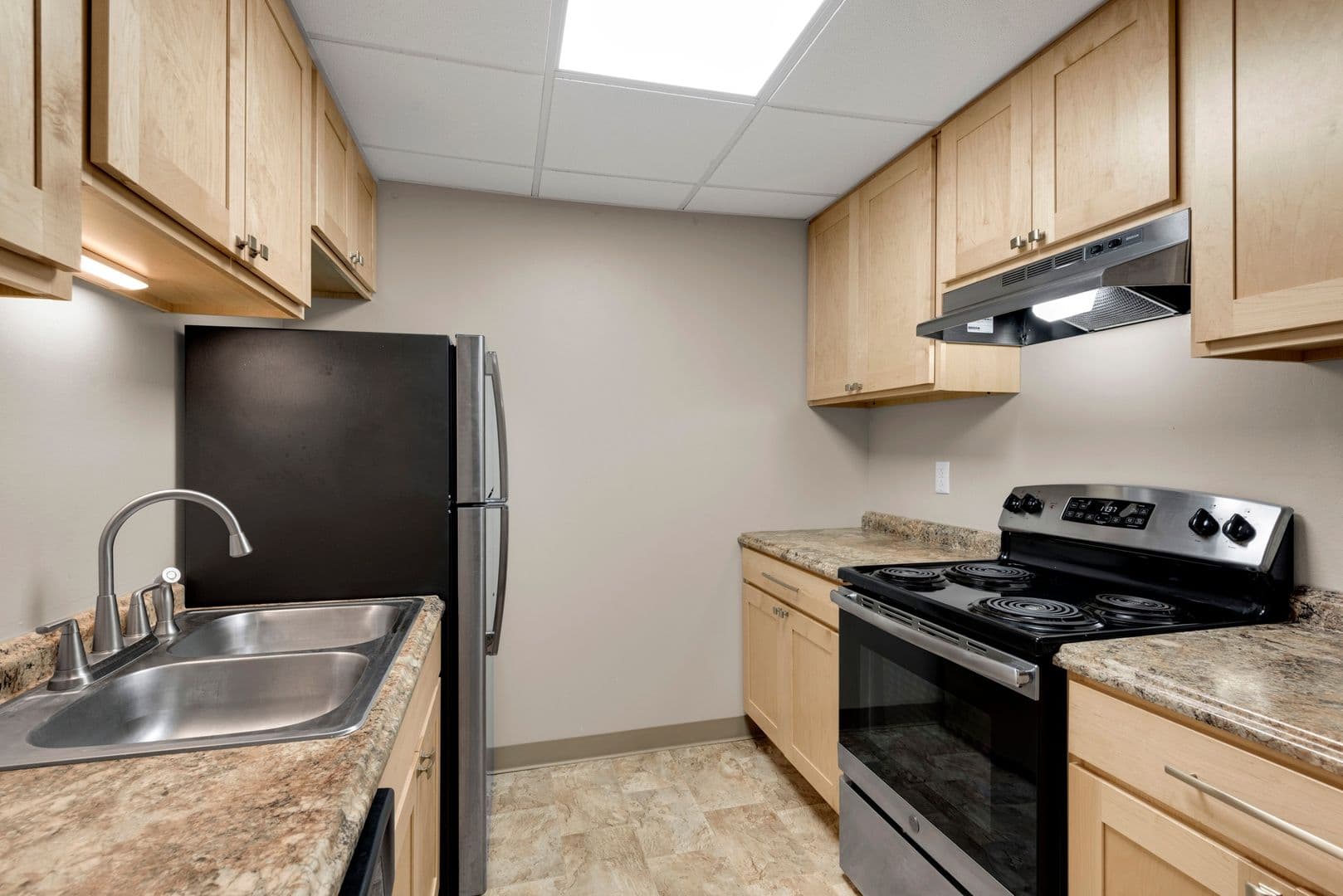 Oakwood Apartments 7 of 14