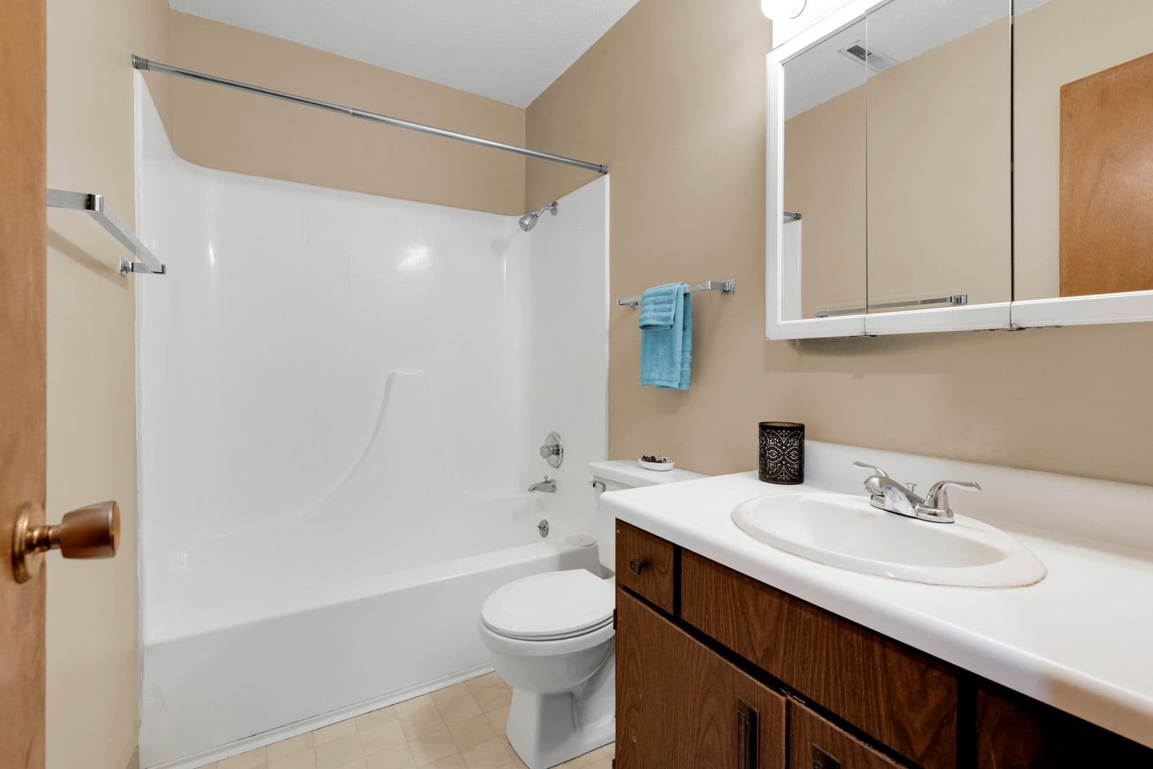 Hickory Ridge Apartments 2 of 11