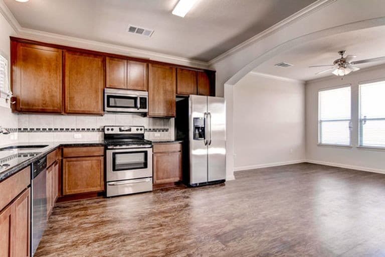 Double Eagle Townhomes 4 of 4