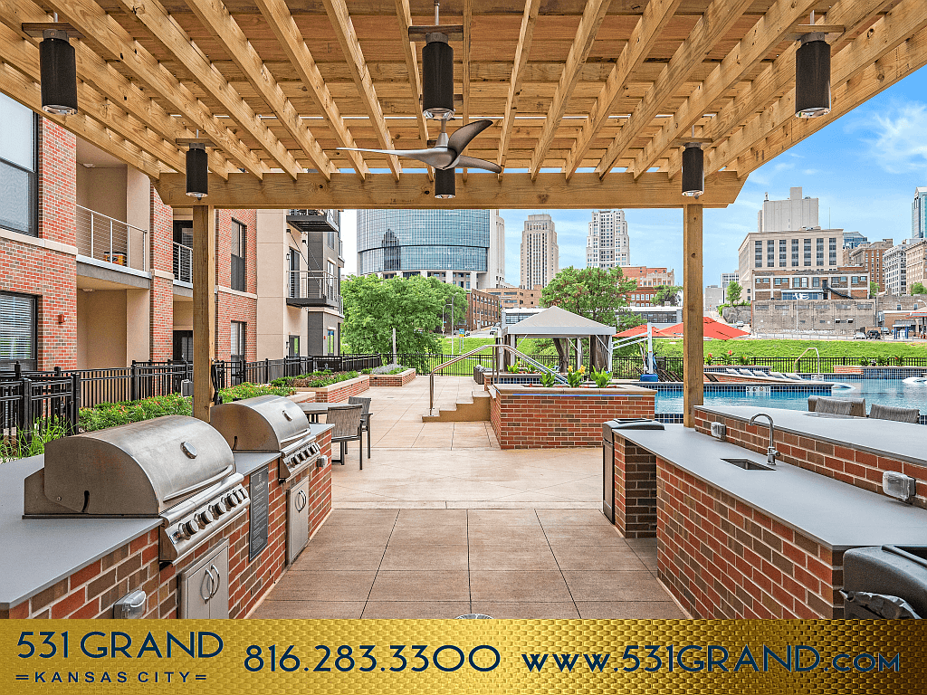531 Grand 11 of 20