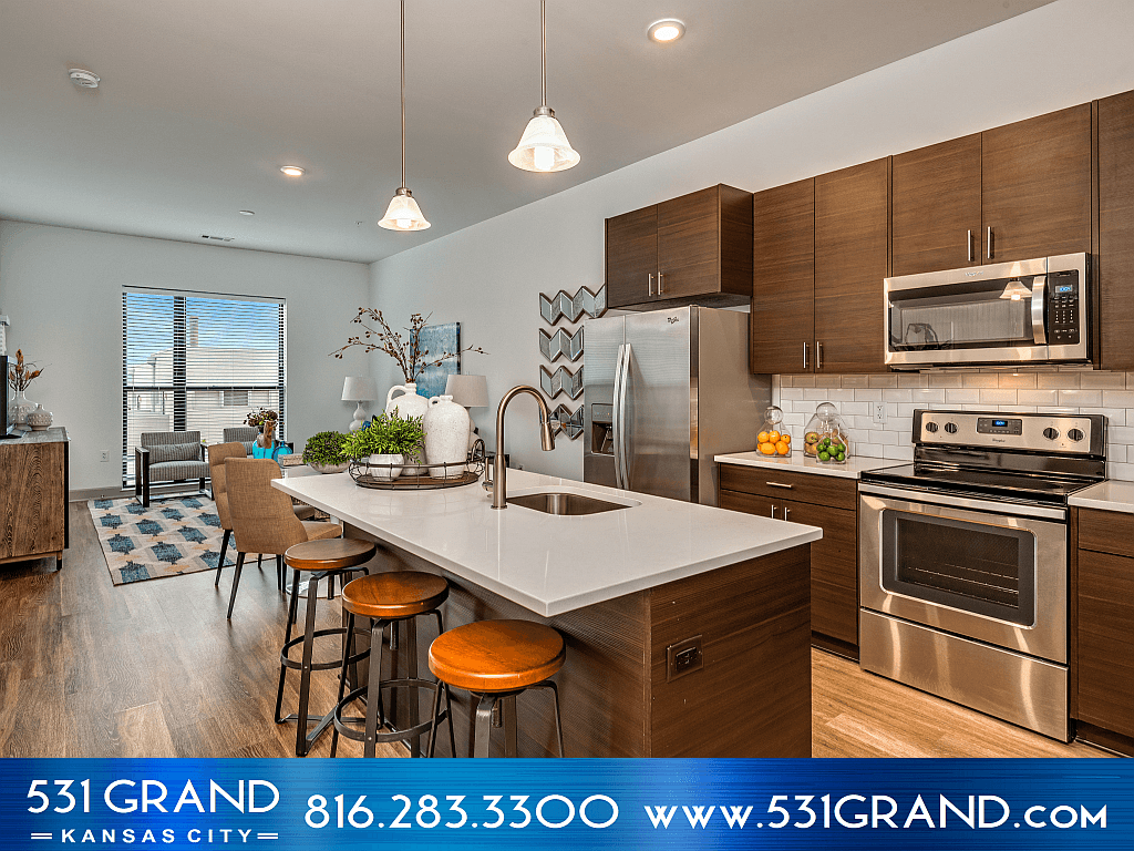 531 Grand 1 of 18