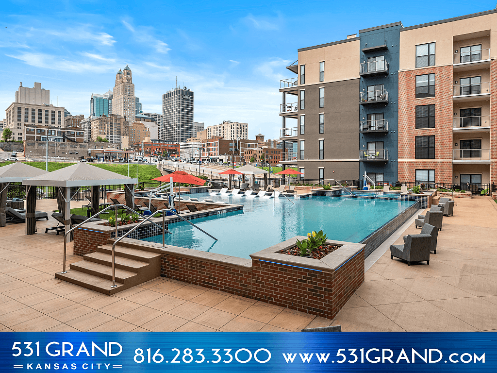 531 Grand 19 of 22