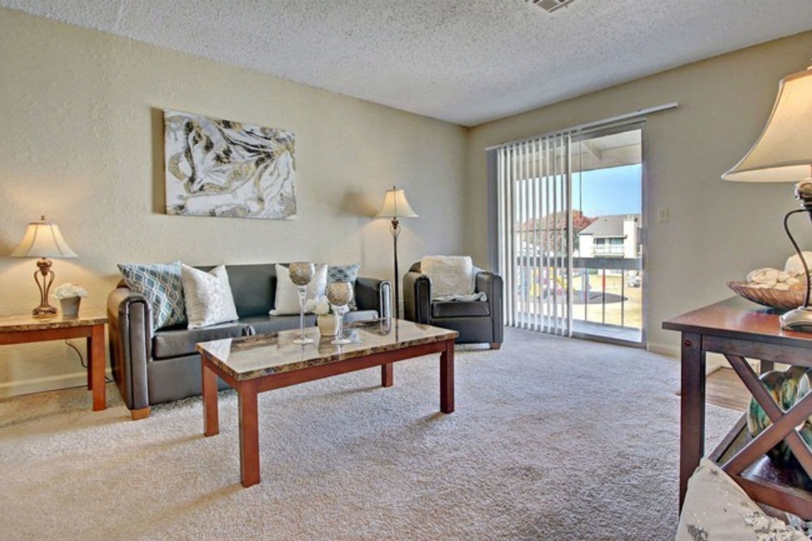 Woodland Hills Apartments 1 of 5