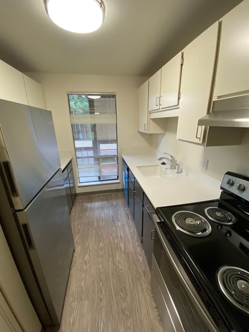 Northgreen Apartments 3 of 12