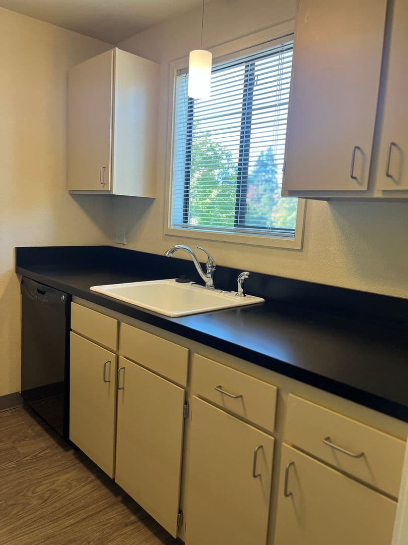 Northgreen Apartments 5 of 16