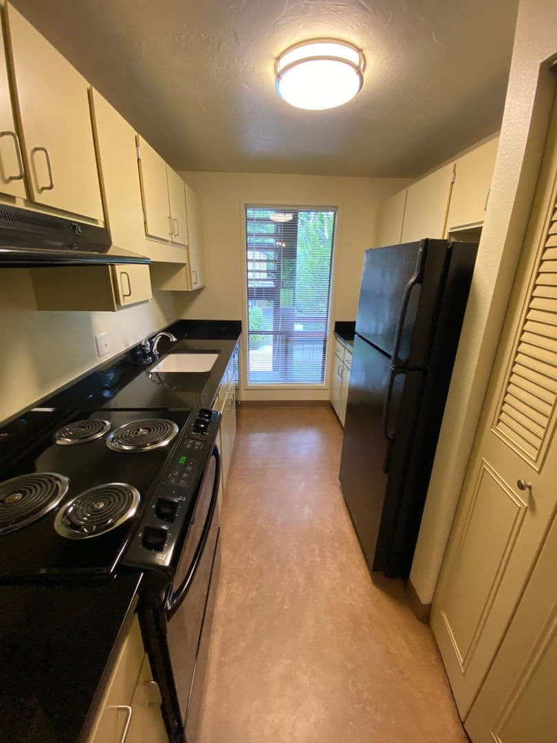 Northgreen Apartments 4 of 17