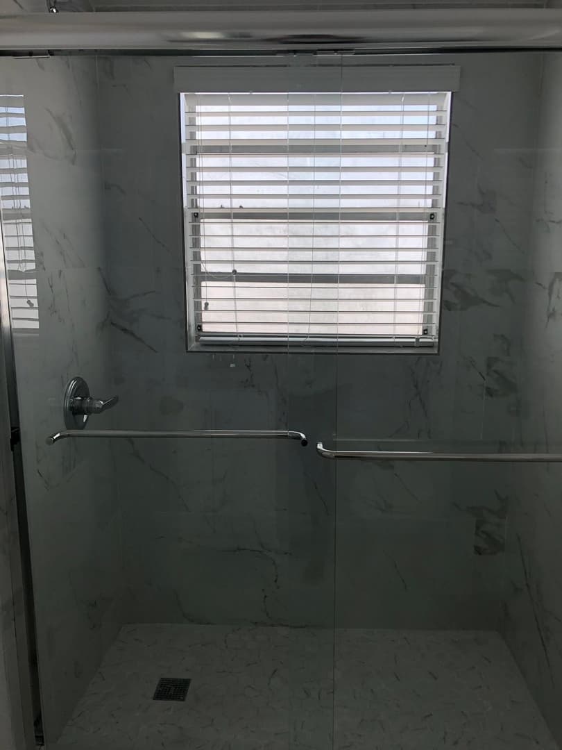220 SW 17 Ct 5 of 8