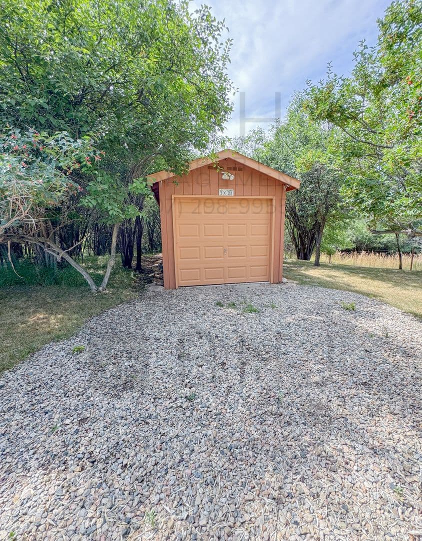 21 Mills Ln 64 of 66