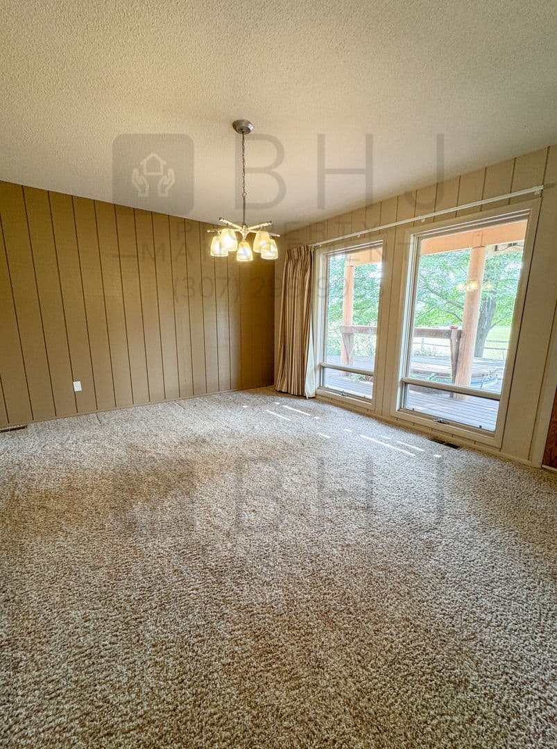 21 Mills Ln 5 of 66