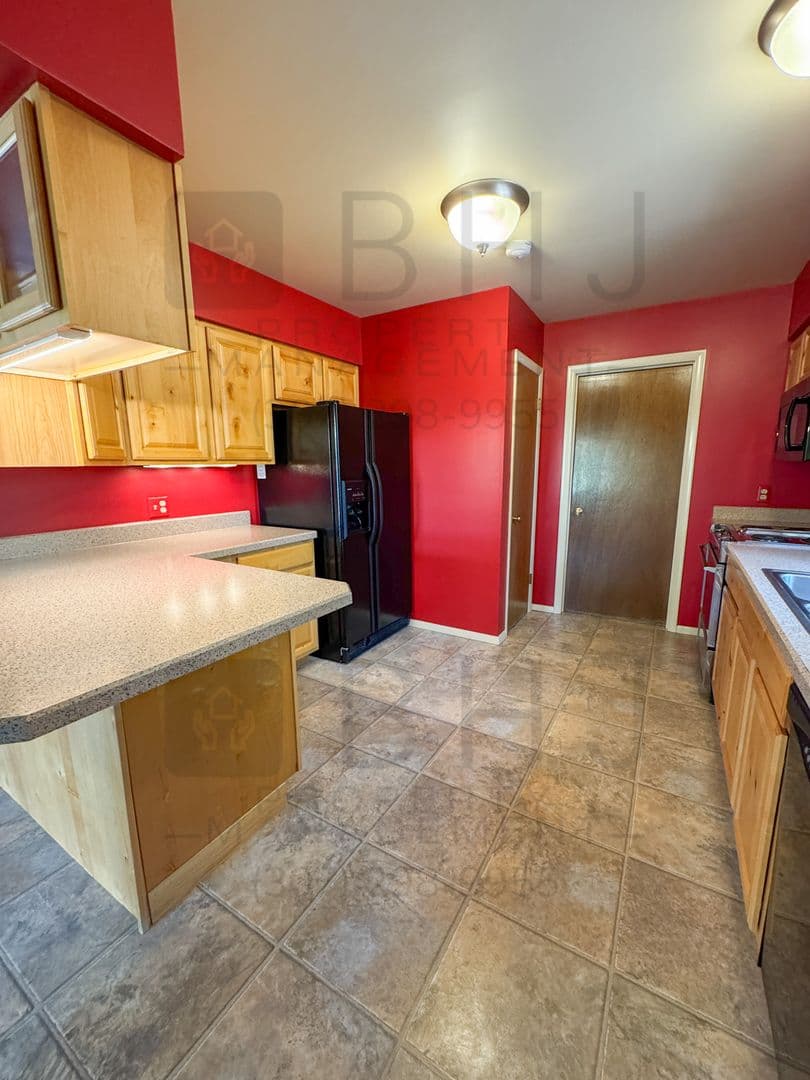 21 Mills Ln 26 of 66