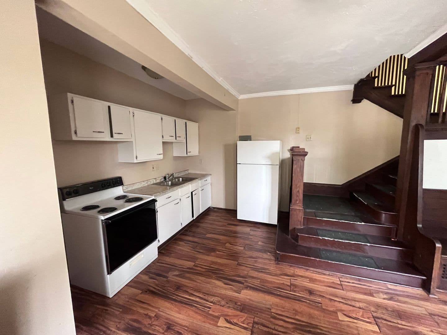 165 Littleton St 8 of 30
