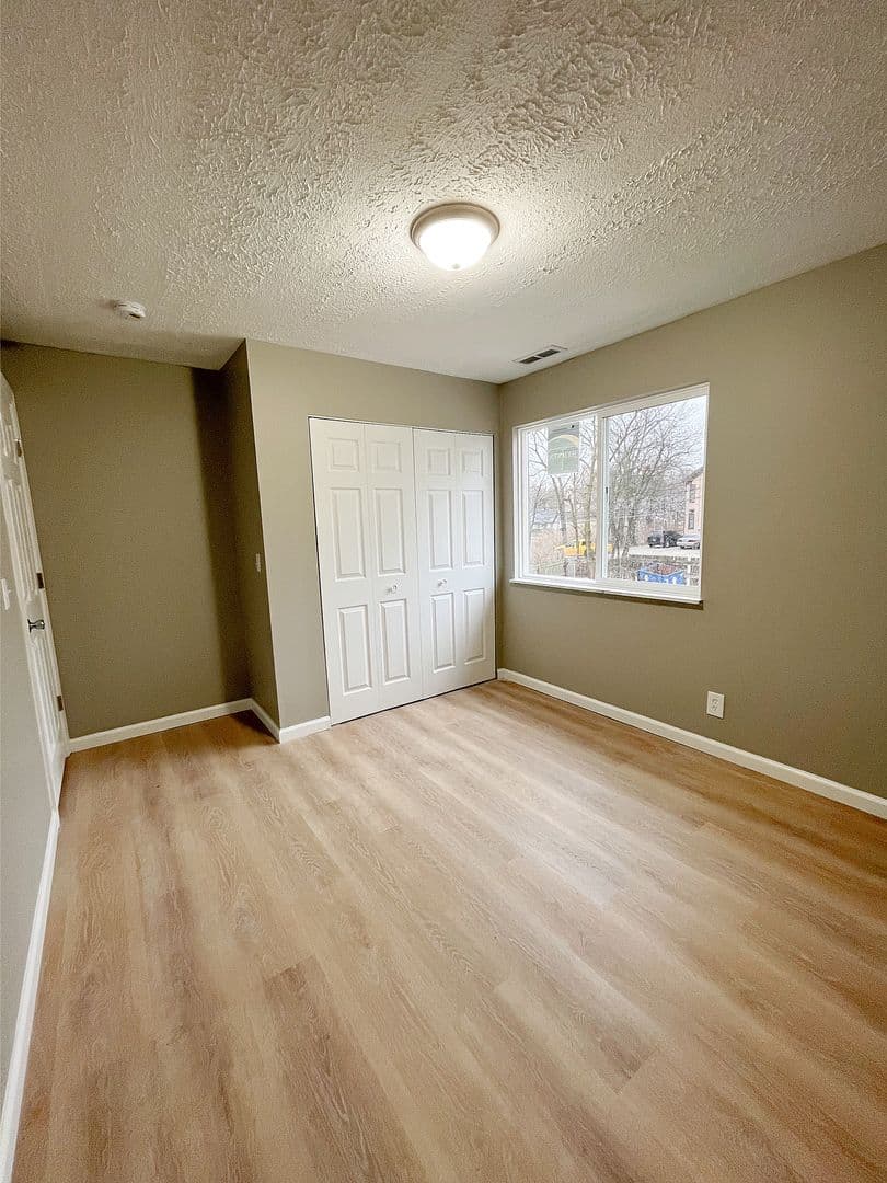 Lincoln Landing Apartments 10 of 12