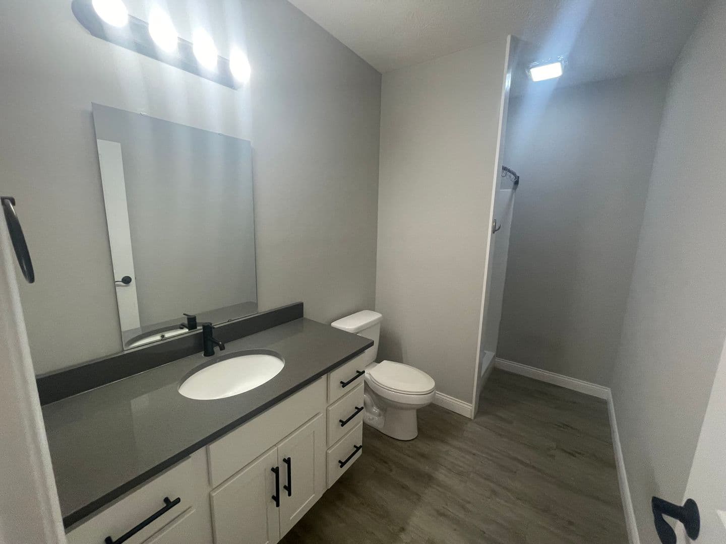 Grant Street Lofts-OM 9 of 10