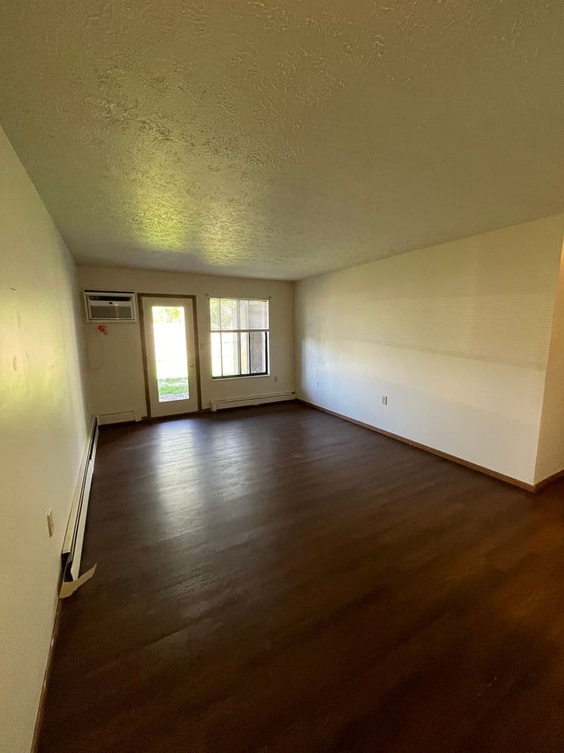 Southside Apartments 2 of 8