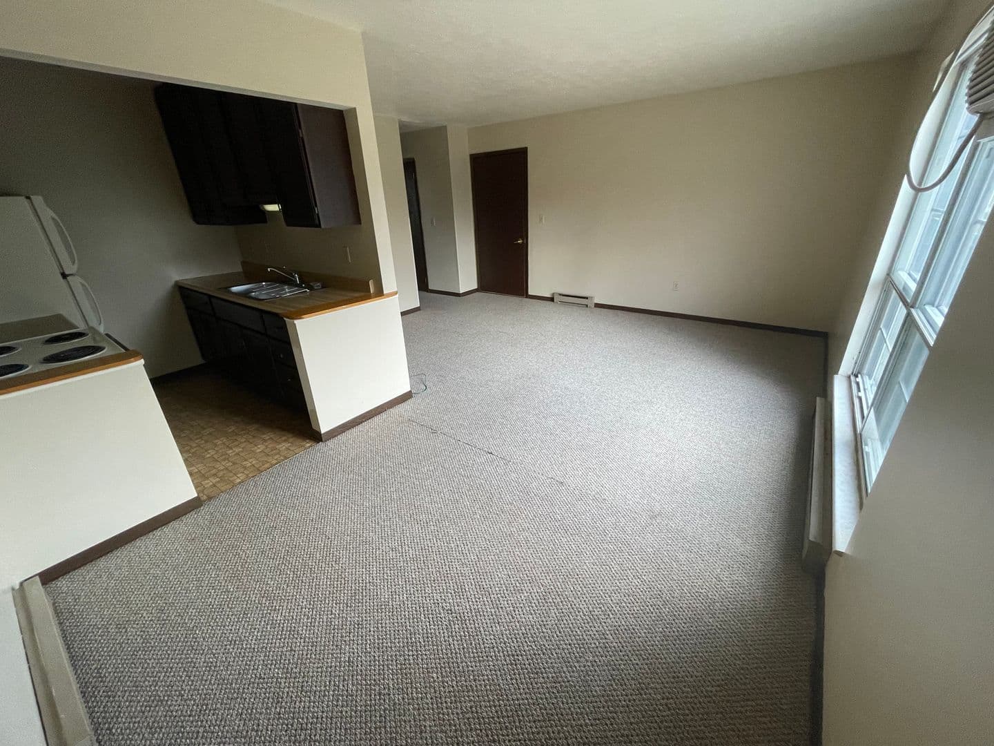 Wabash Shores Apartments 2 of 6