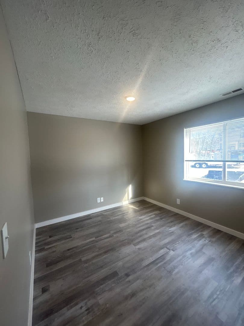 Lincoln Landing Apartments 10 of 11