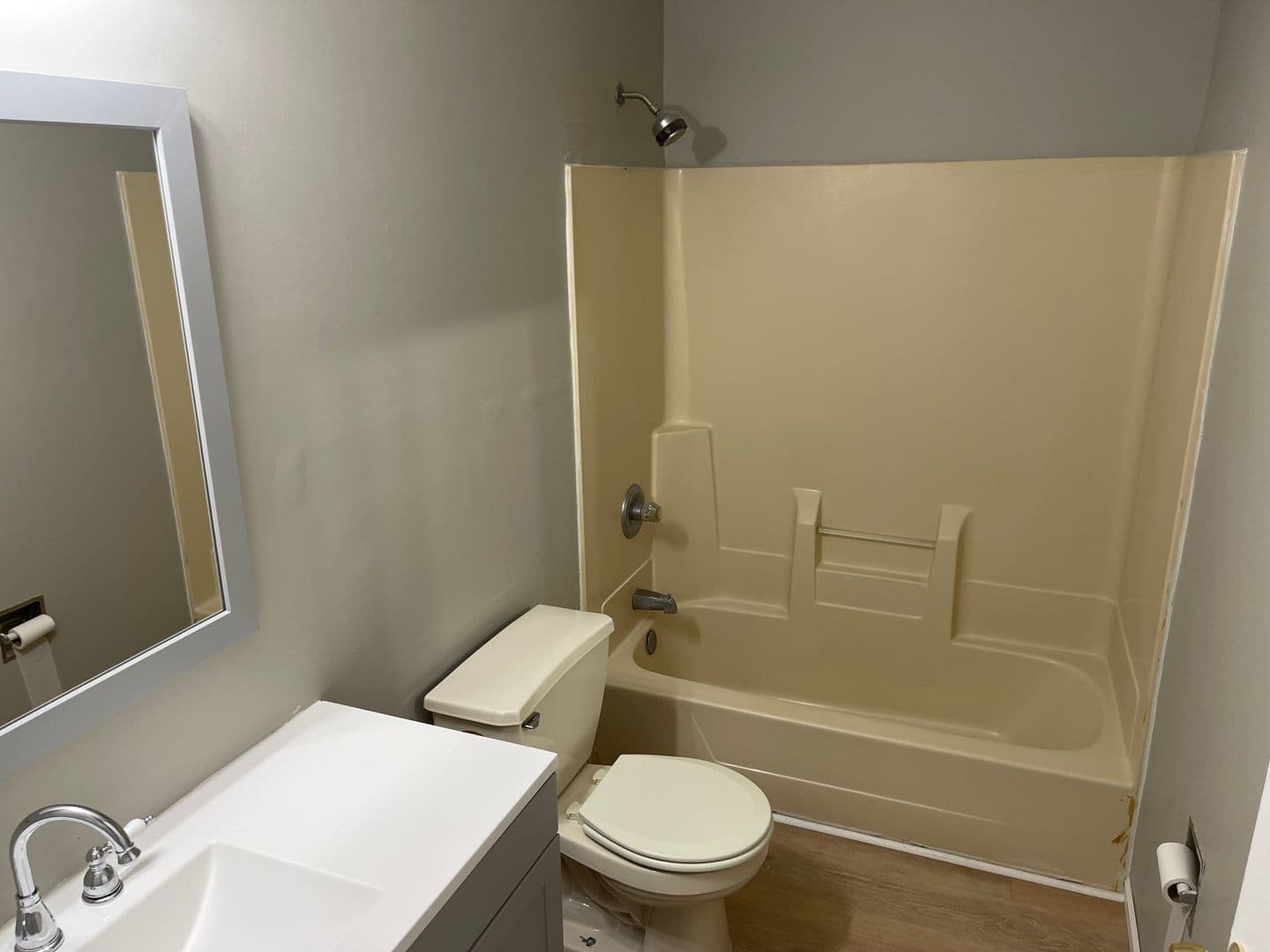 Lincoln Landing Apartments 2 of 4
