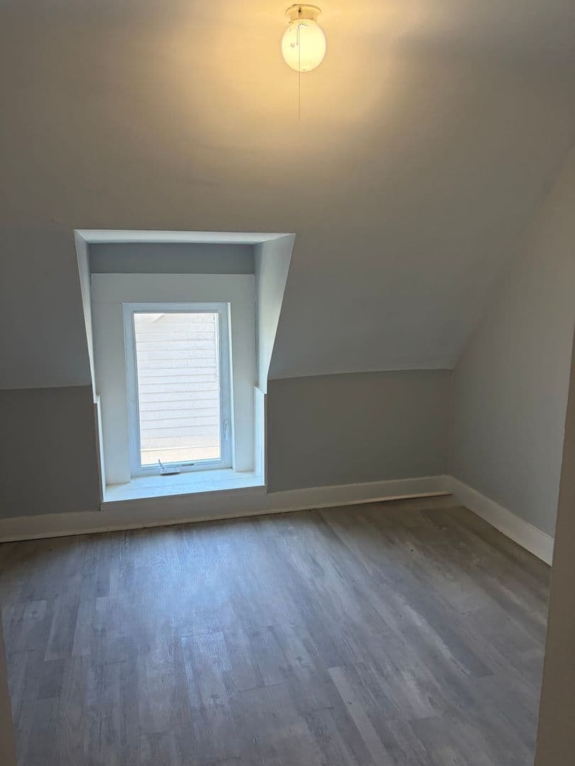 North Street Manor 4 of 7