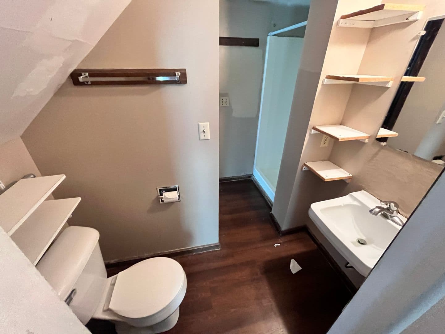 165 Littleton St 2 of 6