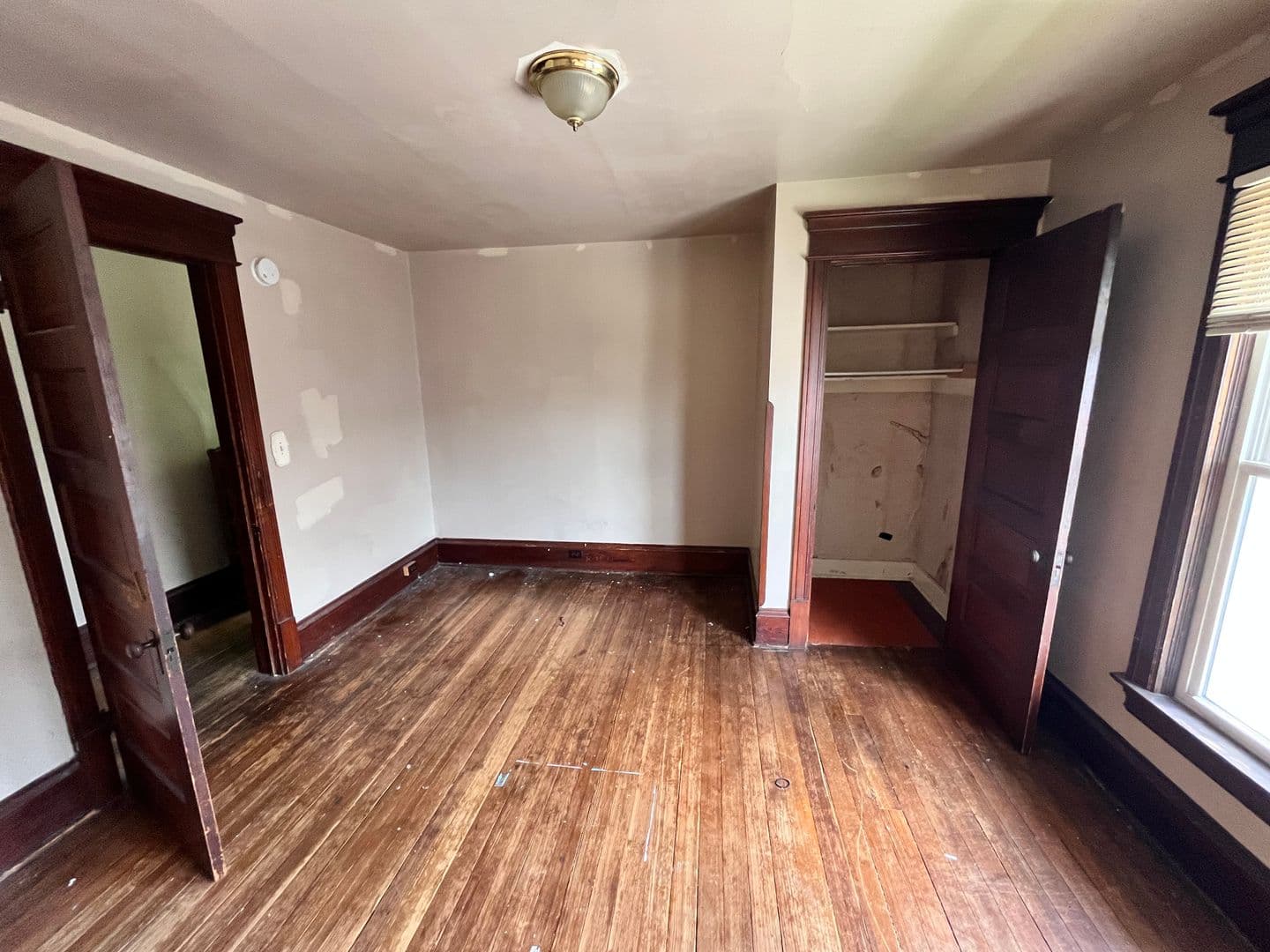 165 Littleton St 4 of 6