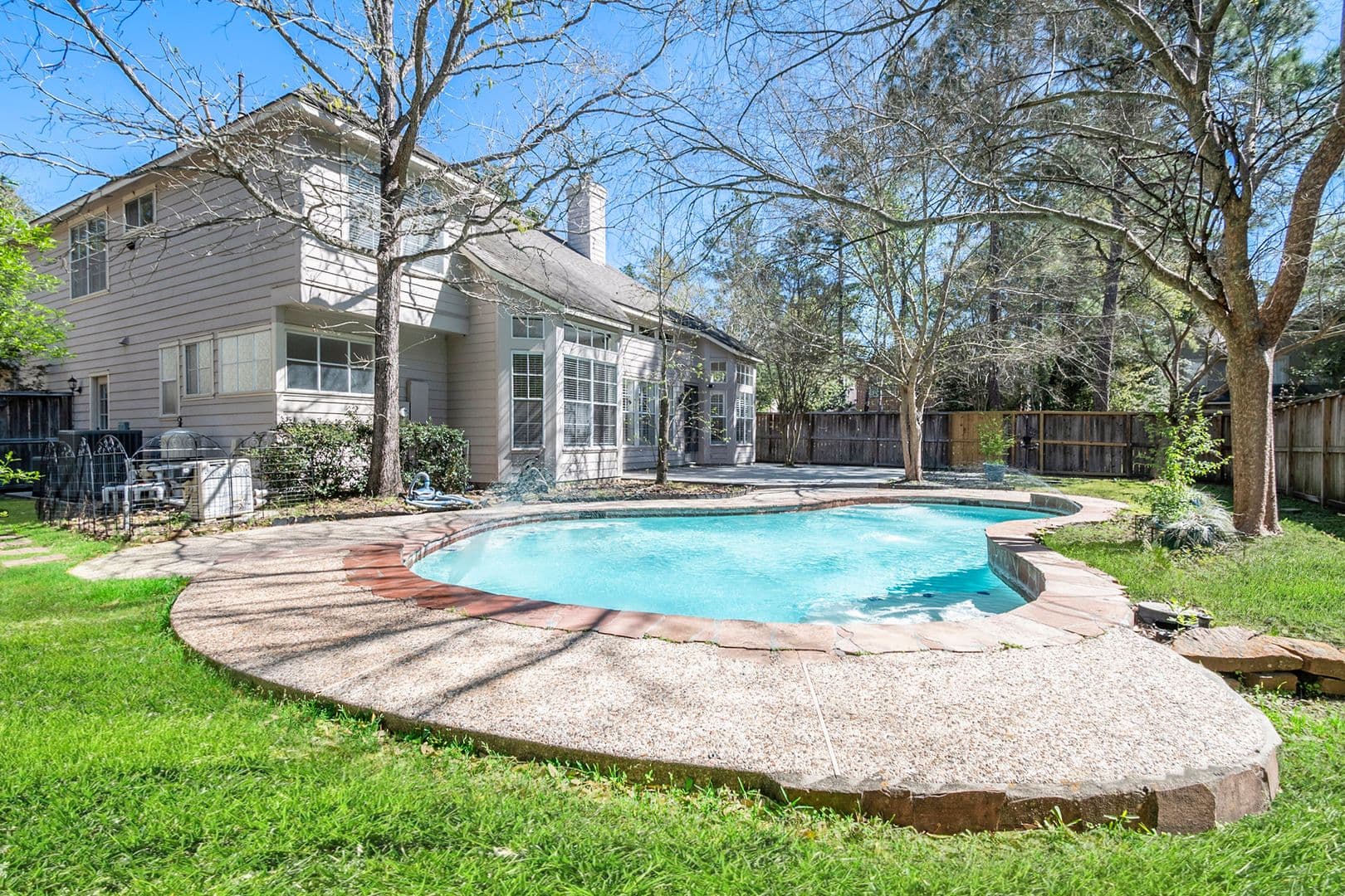 15 Larks Aire Place 2 of 20