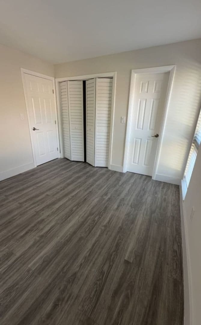 110 Sidonia Ave 10 of 11