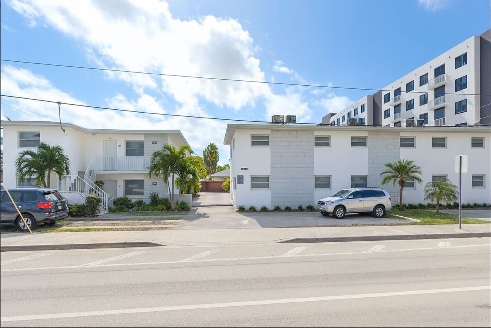 3162-3170 SW 2 of 3