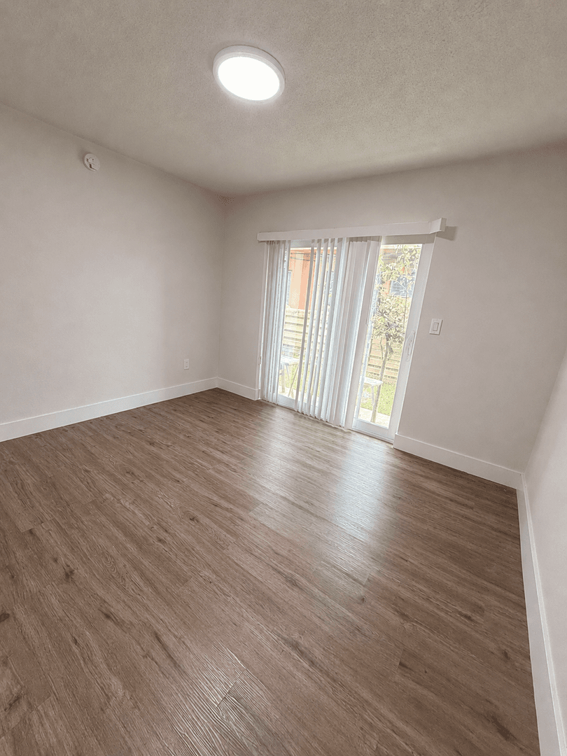 2999 W. Flagler 49 of 51