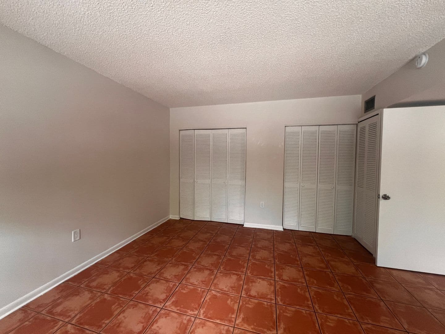 504 Santander Avenue. 8 of 12